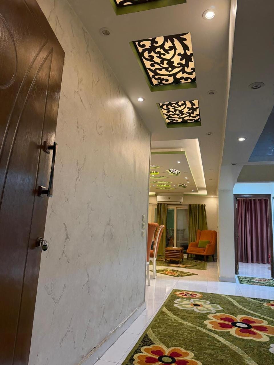 See view city square luxury apartments 42 Apartment in Alexandria