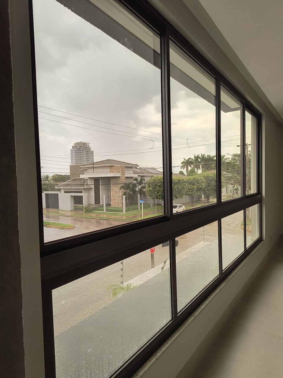 Apartamento com 1 quarto com 3 camas solt loc Show Safra Apartment in State of Mato Grosso, Brazil