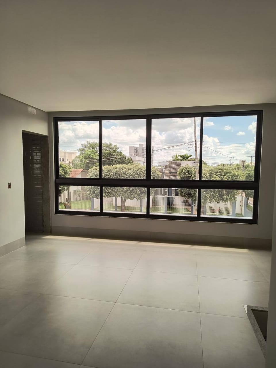 Apartamento com 1 quarto com 3 camas solt loc Show Safra Apartment in State of Mato Grosso, Brazil