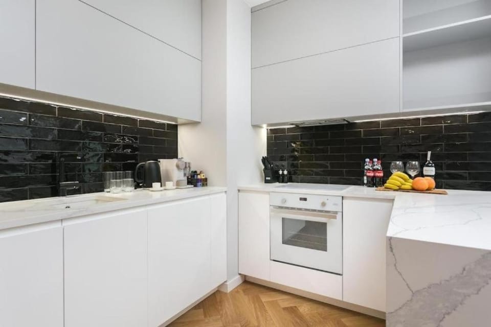 Coffee/tea facilities, Kitchen or kitchenette, dishwasher, minibar, oven, pet friendly, stove, toaster