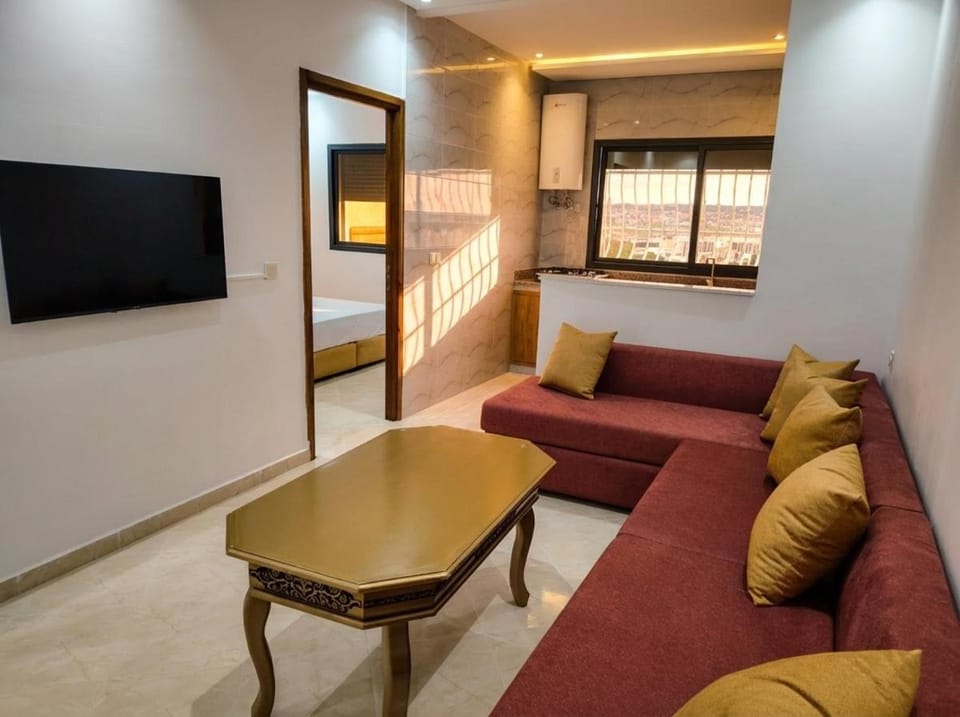 Communal lounge/ TV room, TV and multimedia, Living room, Seating area