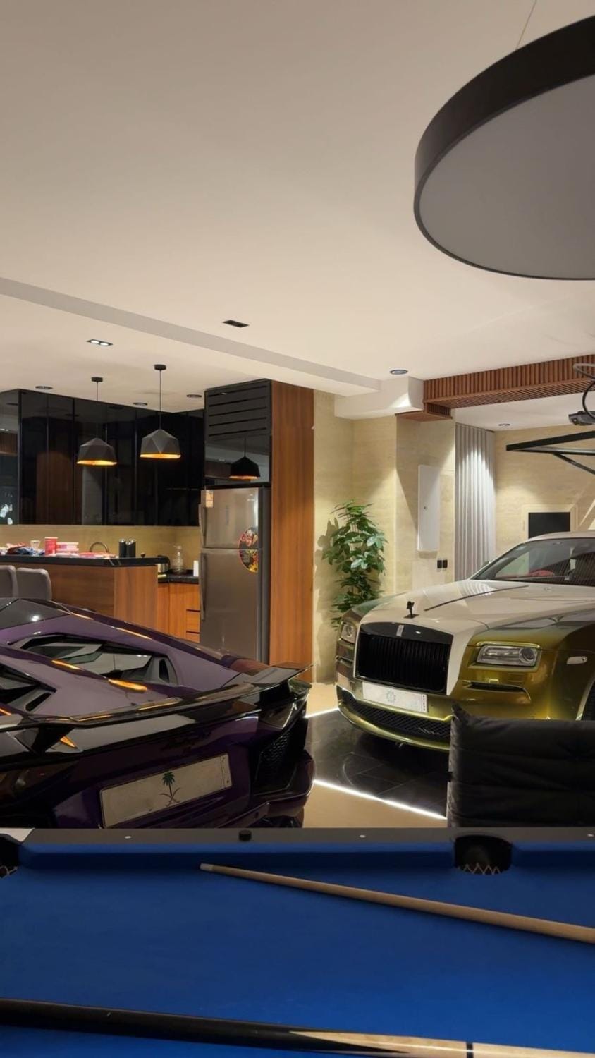 Luxury suite on the sea in Jeddah with billiards, cinema and bar Apartment in Jeddah