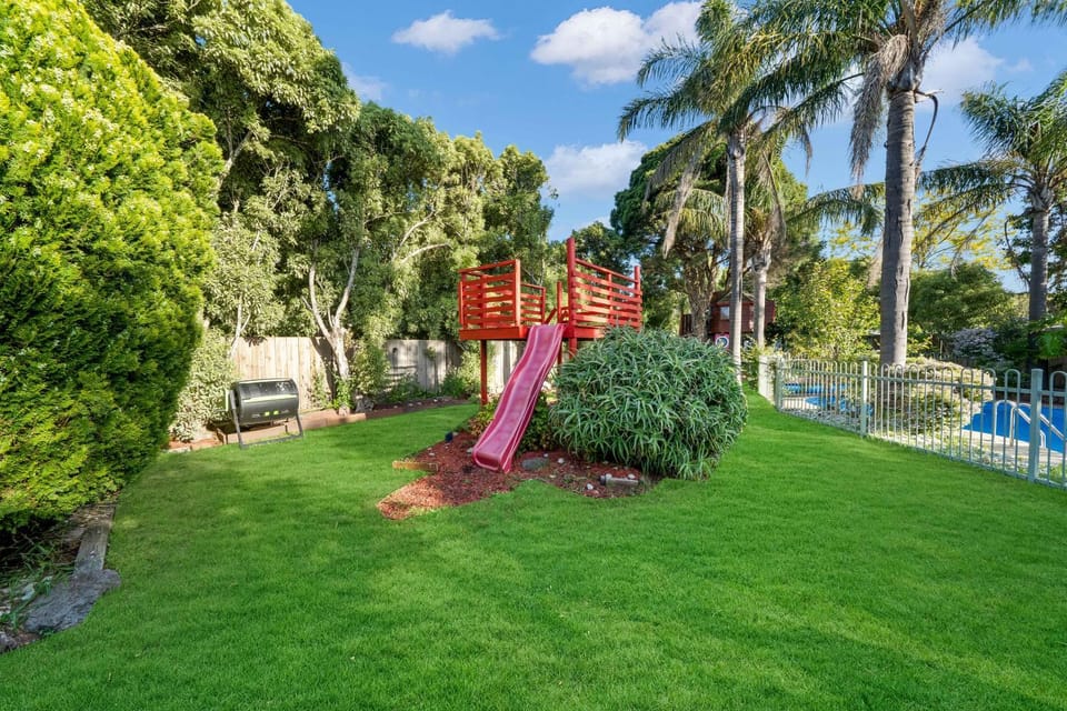 Garden, Garden view