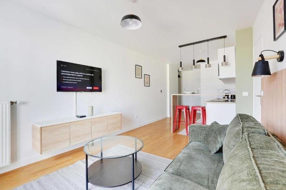 Modern & Bright Apartment 4 Guests La Défense Apartment in Puteaux