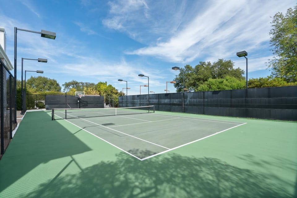 Tennis court