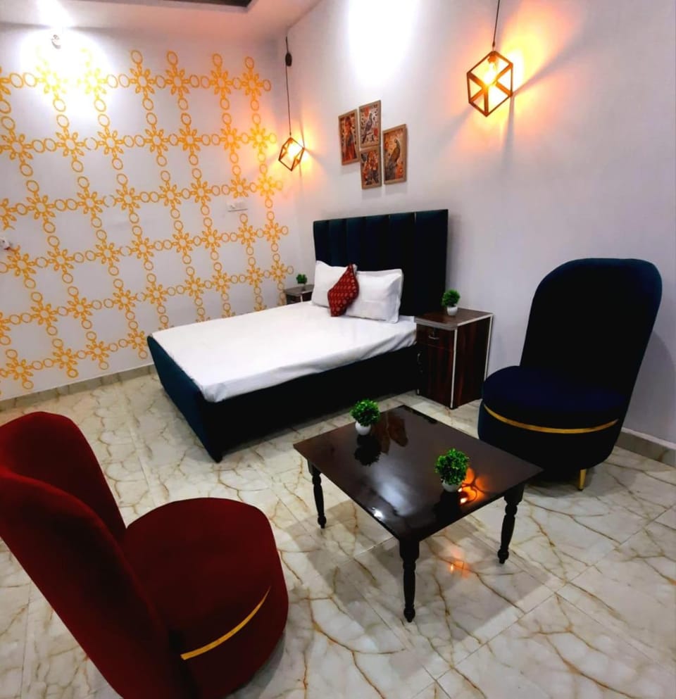 The Moksha Residency Hotel in Uttar Pradesh