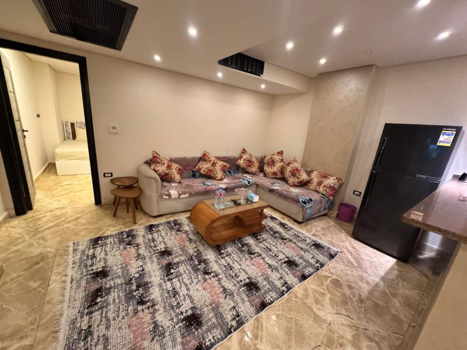Stylish Modern Apartment - Cozy & Fully Equipped Apartment in Egypt
