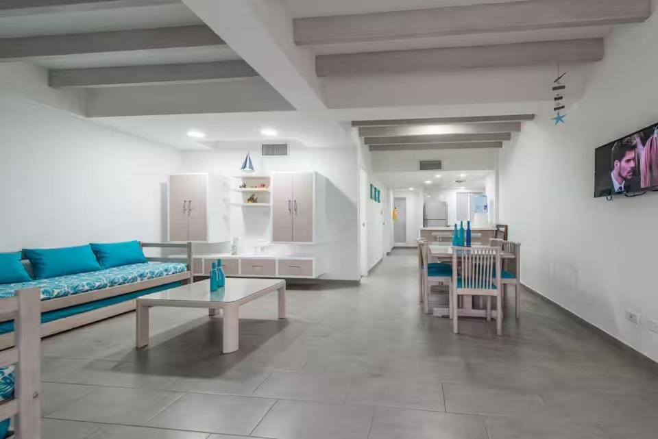 Deluxe Apts pasos de la playa Apartment in San Andres