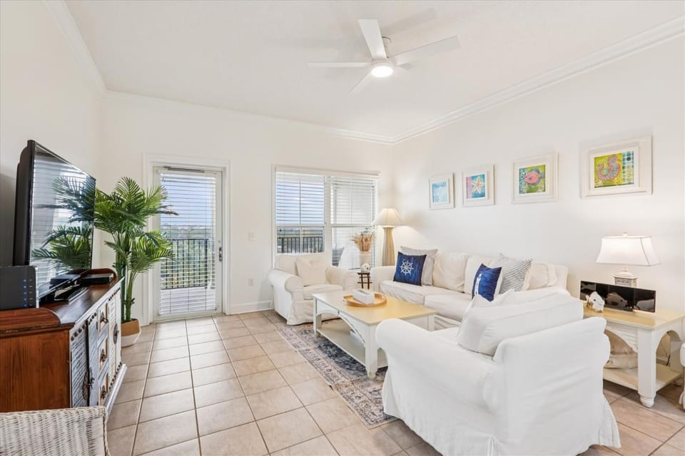 504 North Shore Place House in North Forest Beach