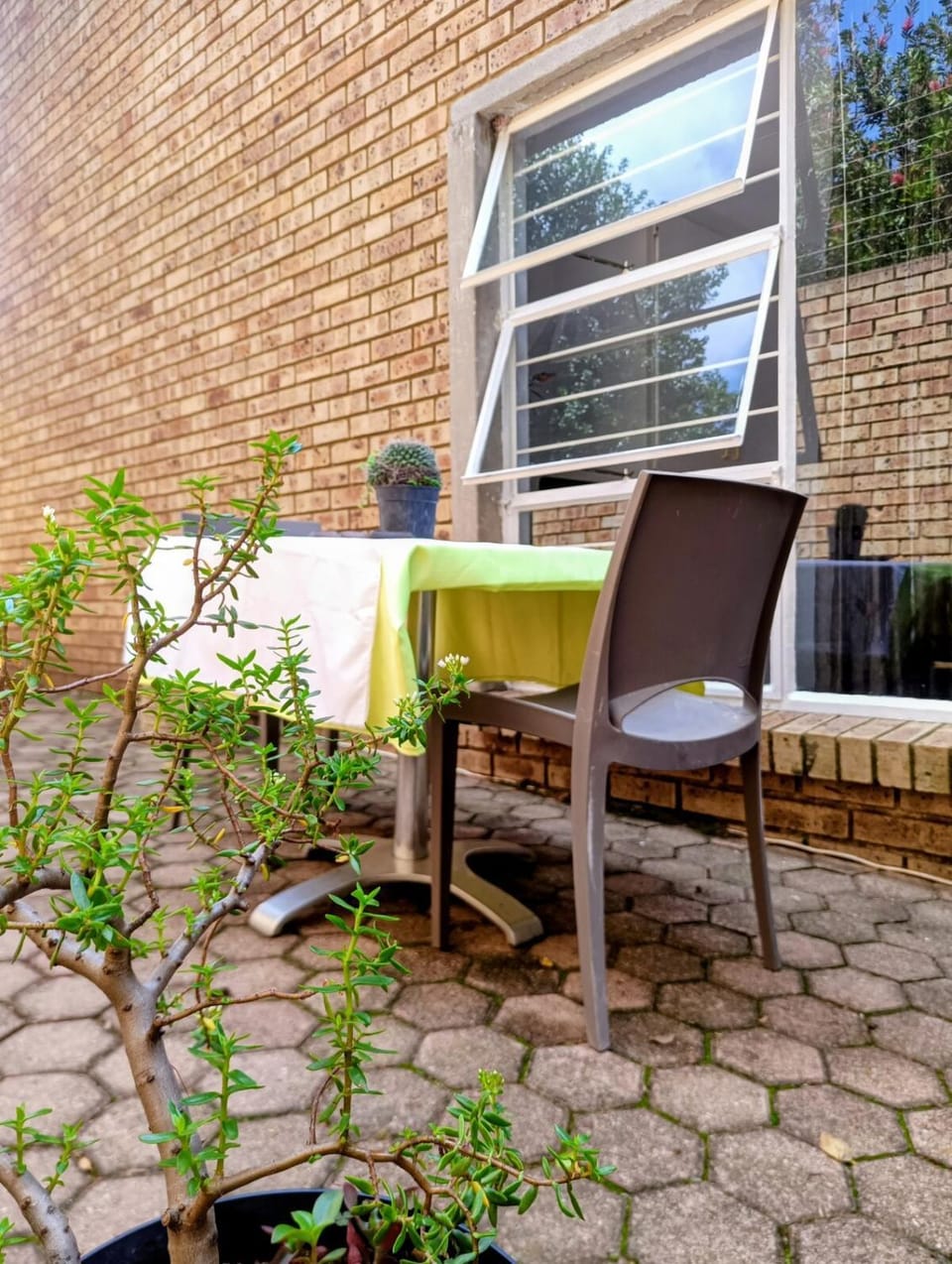 Patio, Seating area