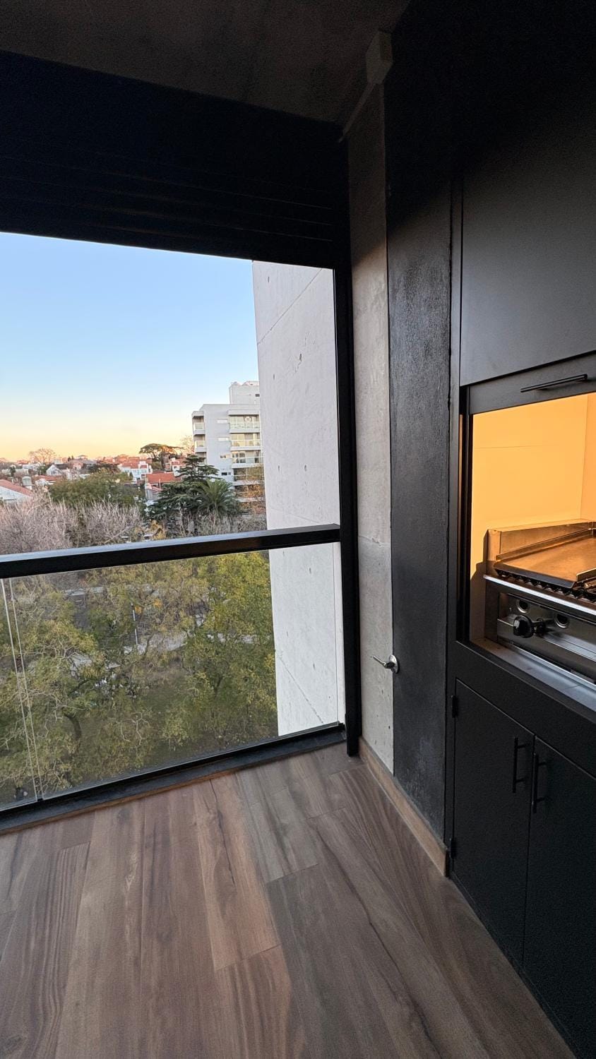 3 DORMITORIOS Con COCHERA ZONA CHAUVIN - NO apto jovenes solos Apartment in Mar del Plata