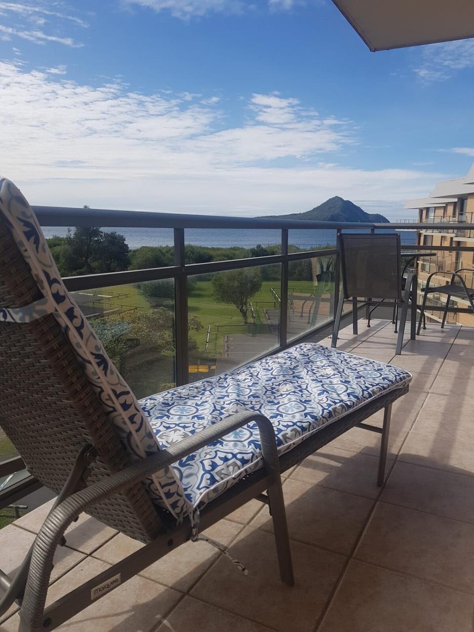 Shoal Bay Water Views, 1 night stays available Apartment in Shoal Bay