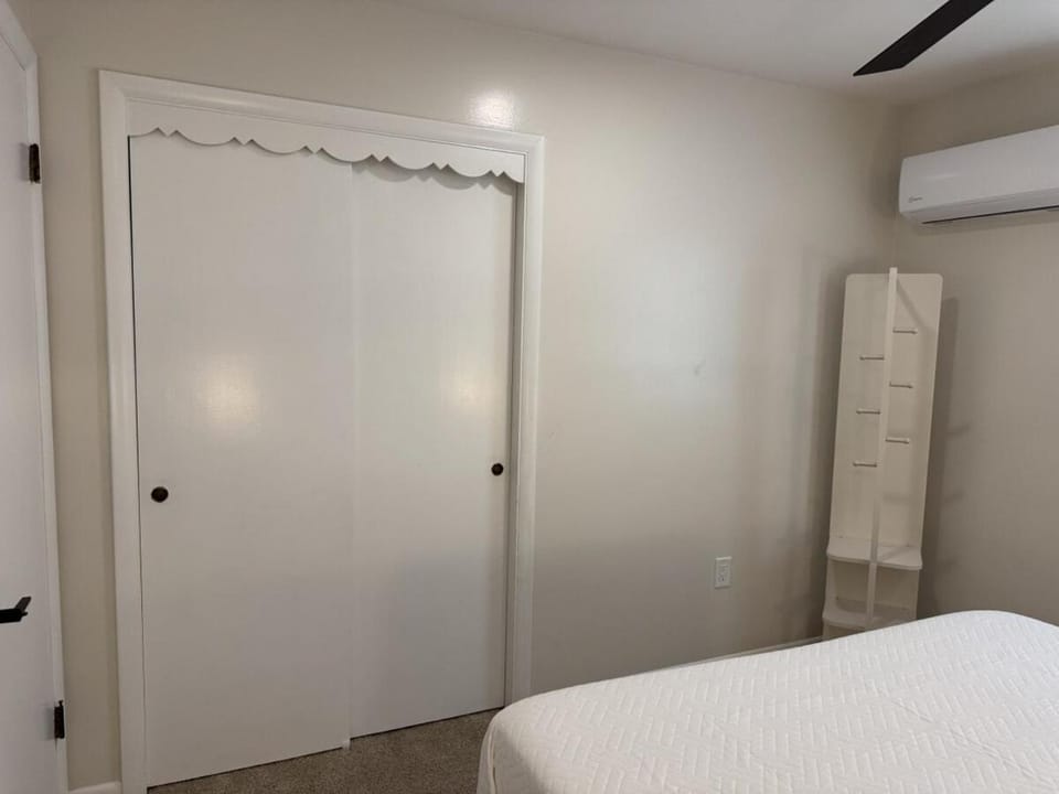 New! Cozy Family Getaway: Amish Farmland|Patio|Washer & Dryer|Central Lancaster County House in Pennsylvania