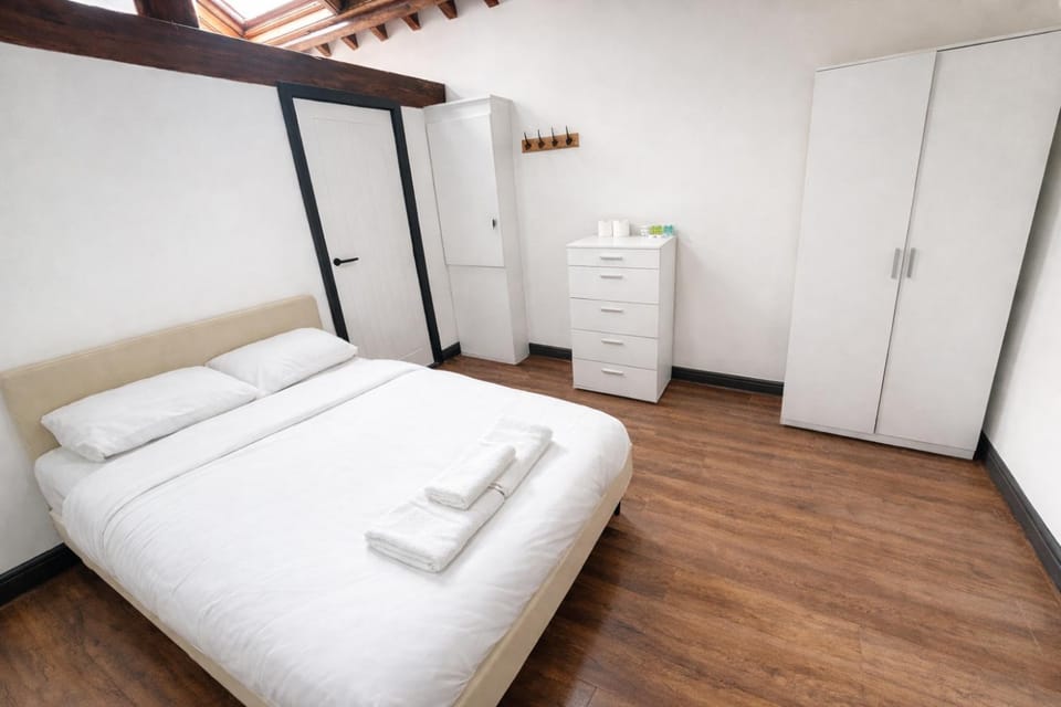 Bed, Photo of the whole room, Bedroom, towels, wardrobe