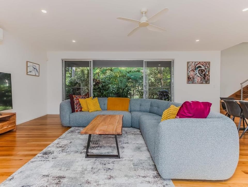 Macadamia Ocean Escape Apartment in Pottsville