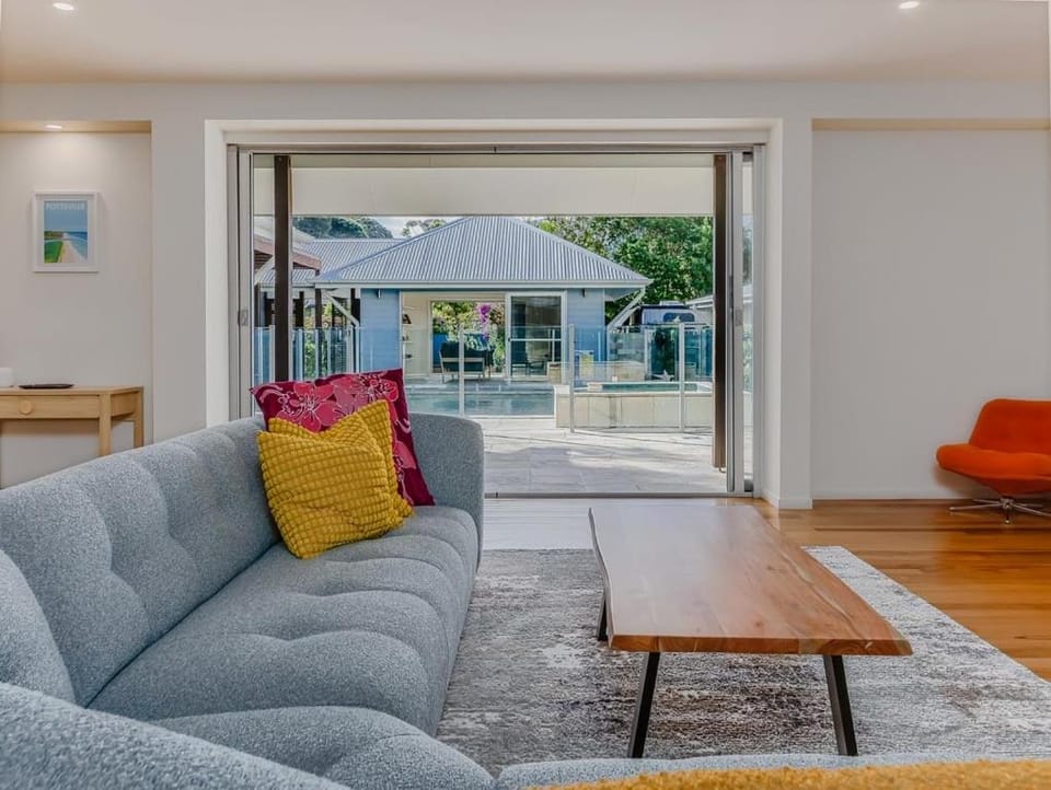 Macadamia Ocean Escape Apartment in Pottsville