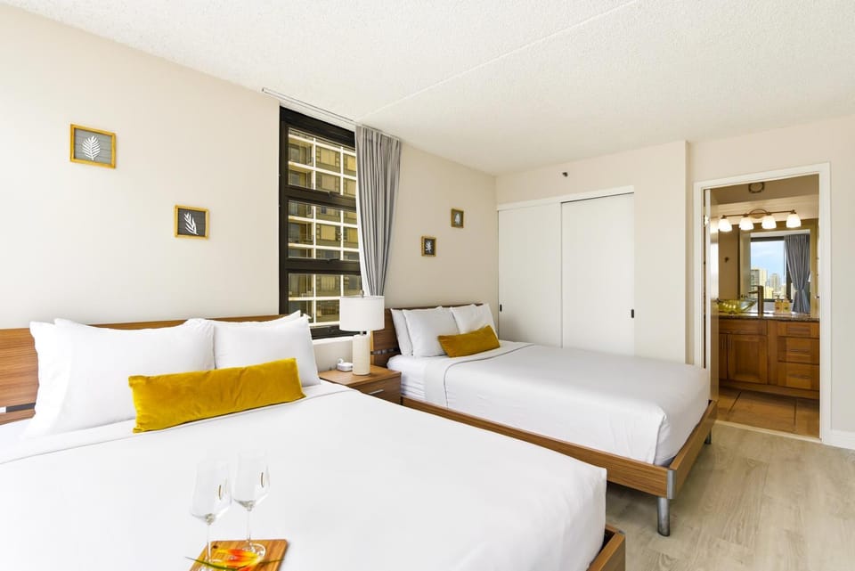 Bed, Bathroom, Bedroom