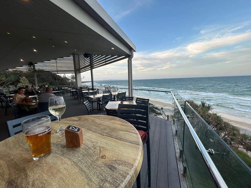 Restaurant/places to eat, Day, Natural landscape, View (from property/room), Dining area, Beach, Sea view