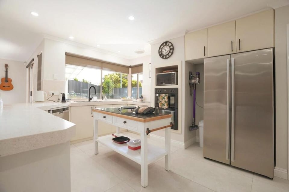 The Luxe Retreat House in Perth