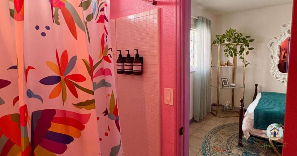 Casita Violeta Apartment in San Diego