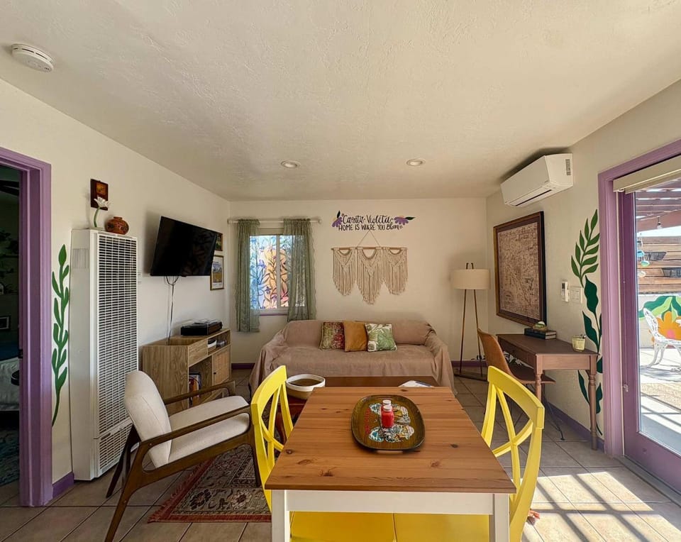 Casita Violeta Apartment in San Diego