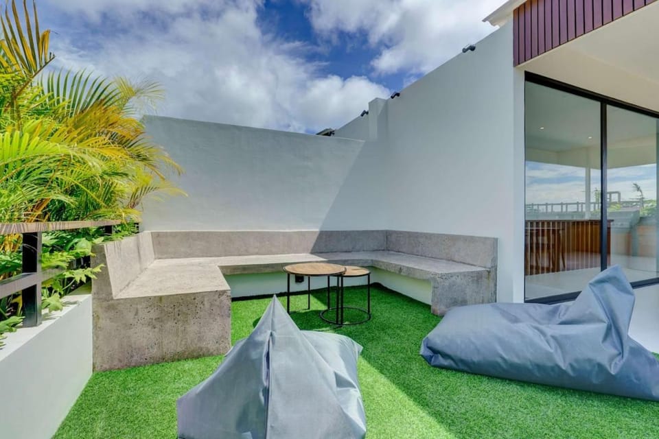 Bingin Bliss 2BR Brand New Villa With Private Pool & Rooftop Villa in Bali