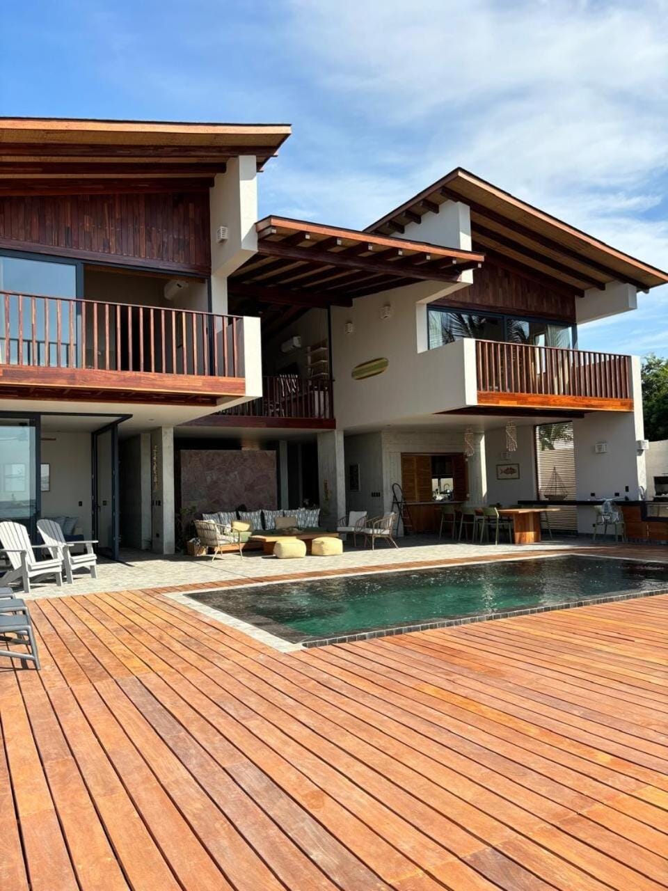 Punta Sal Luxury Beachfront Villa Palo Santo House Villa in Canoas de Punta Sal