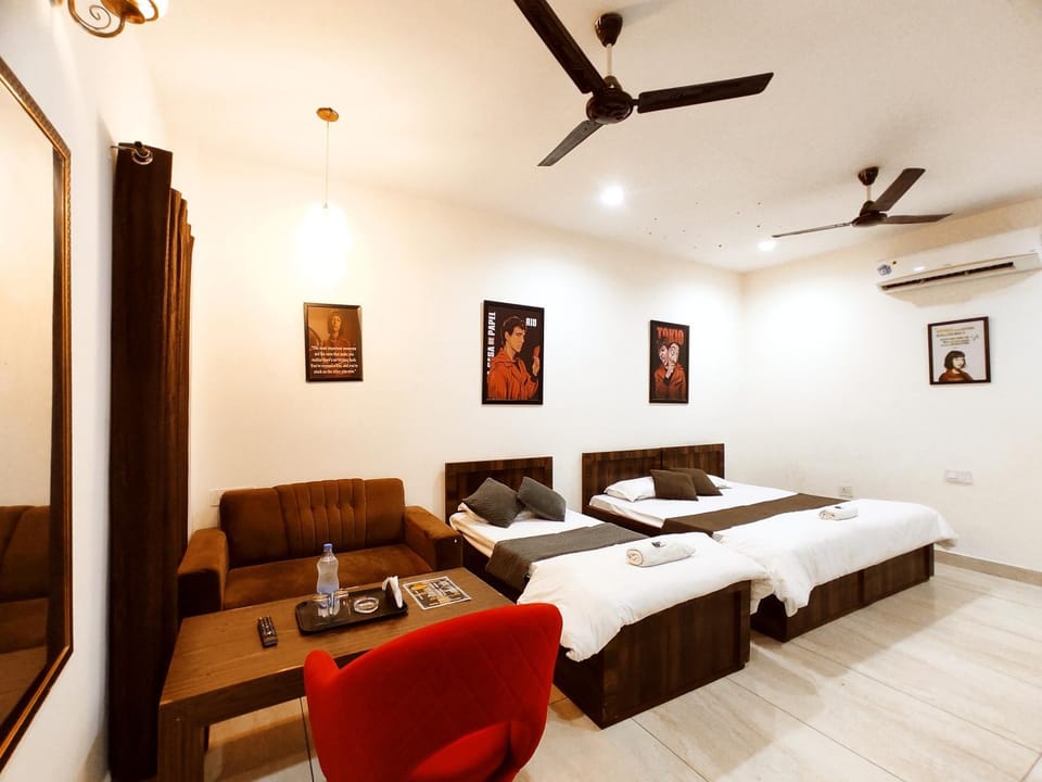 THE BELLA CIAOO - By Sky Hotels & Homestays Hotel in Ludhiana