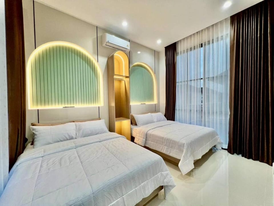 Sunshine Life Jomtien 8 House in Pattaya City