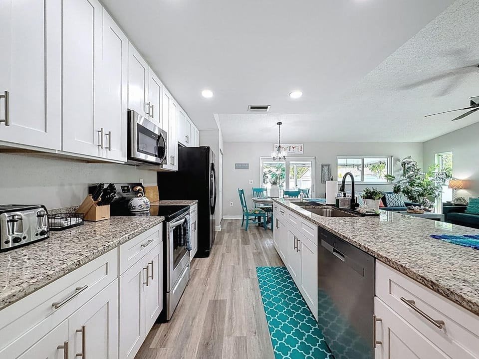 Private Pool Retreat Near Beaches Downtown St Pete House in Pinellas Park