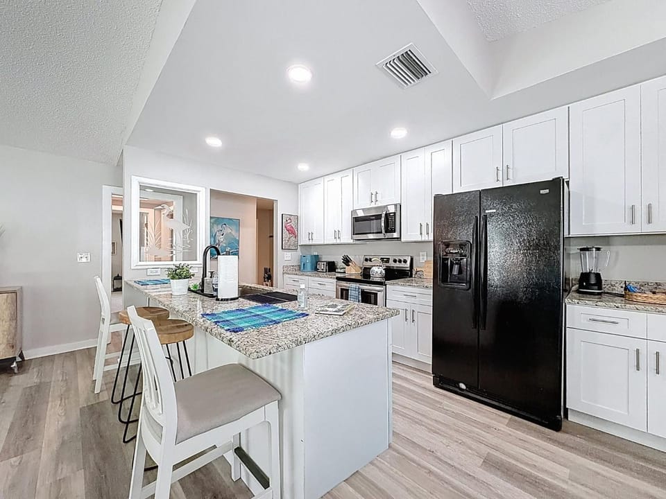 Private Pool Retreat Near Beaches Downtown St Pete House in Pinellas Park