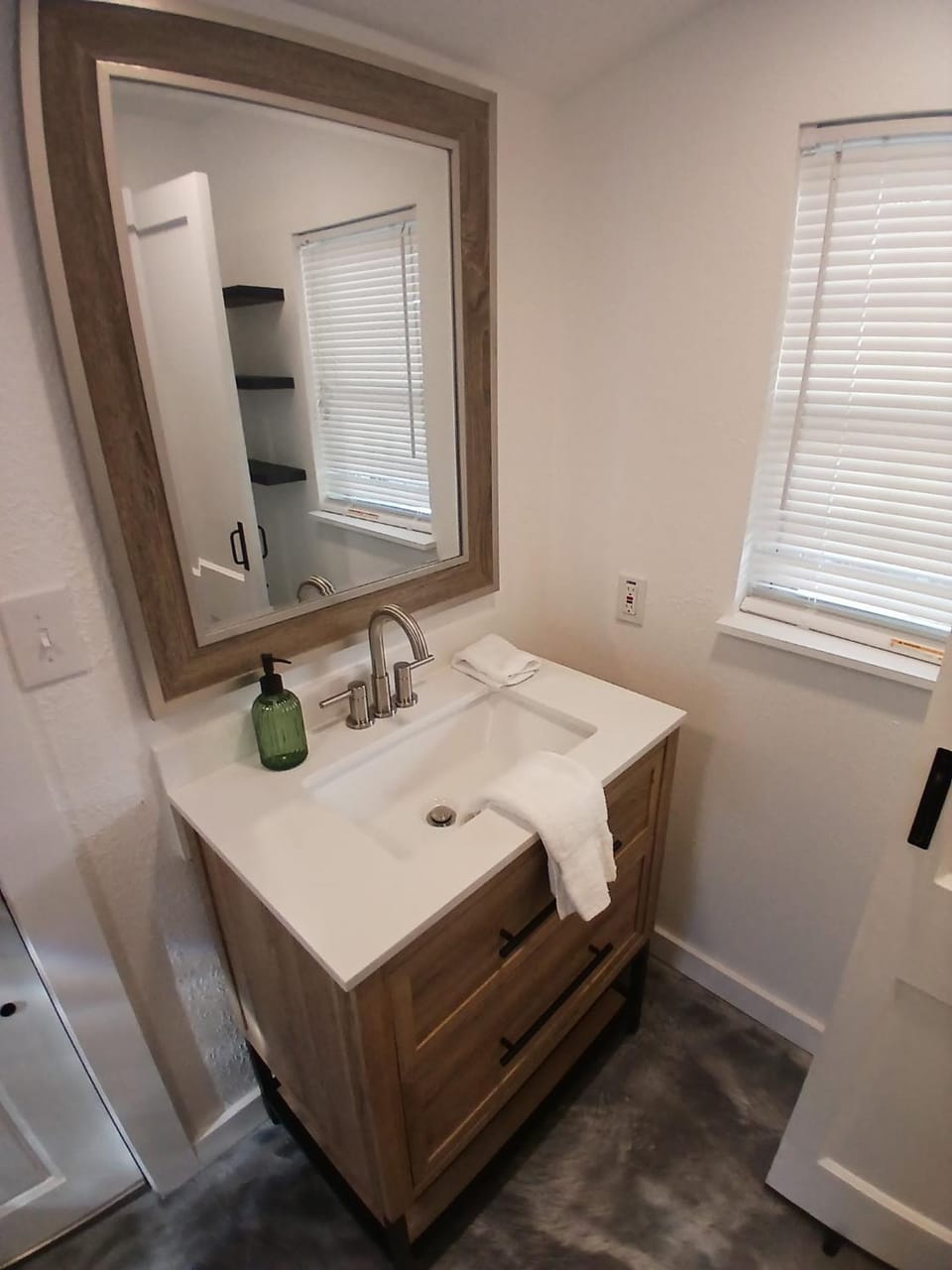 Renovated Pool Home in Seminole Heights Sleeps 10 House in Tampa