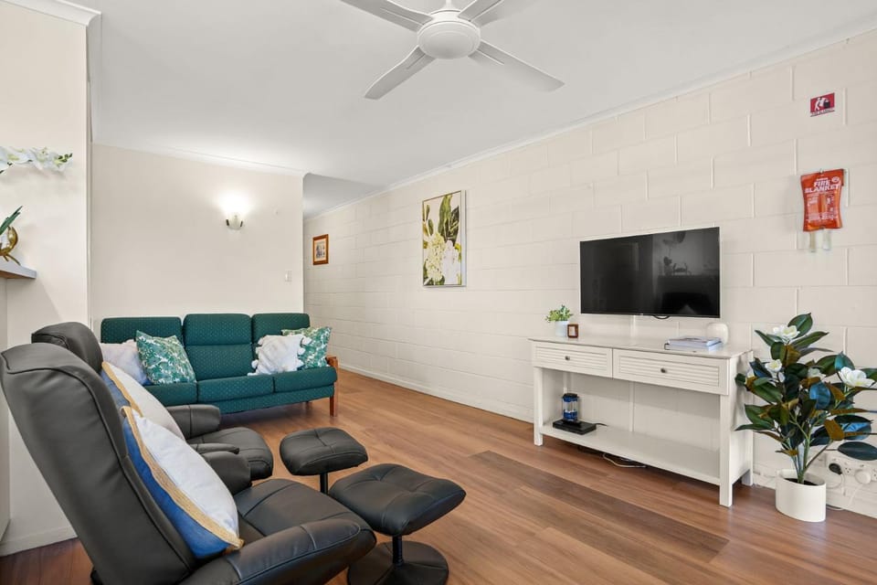 Ocean Palm - Unit 3 Apartment in Evans Head