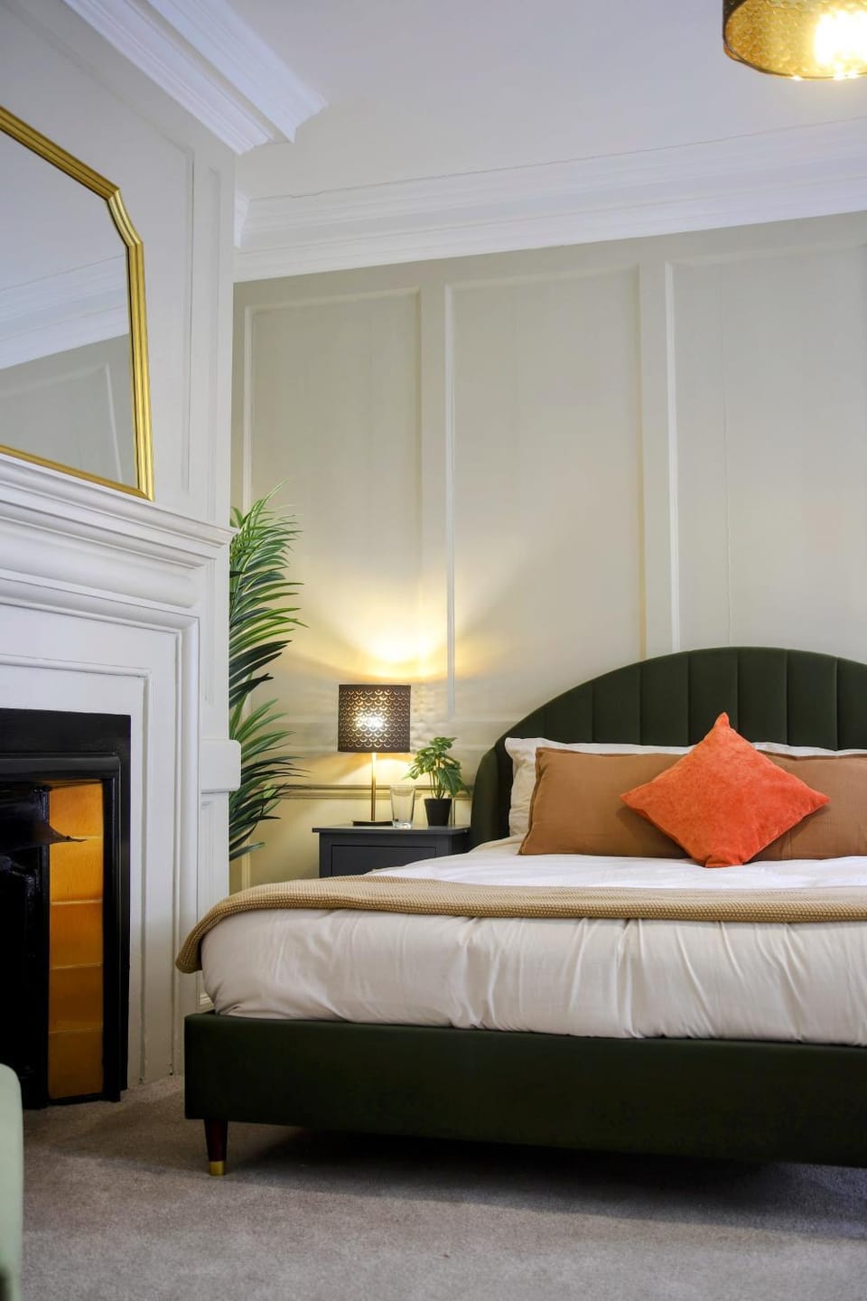 SixCheapStreet Bed and Breakfast in Newbury
