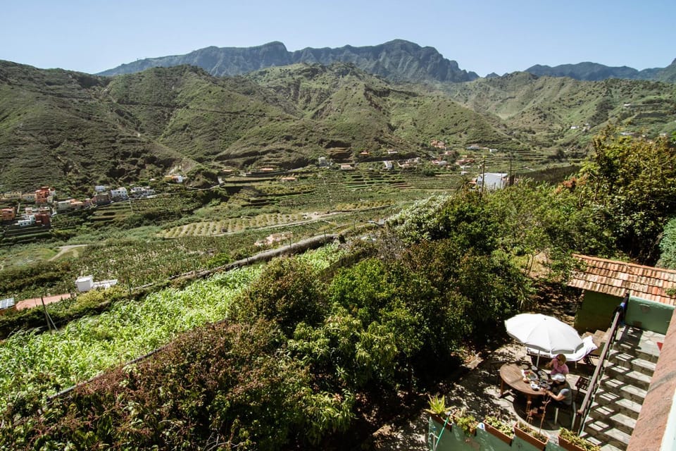 Natural landscape, Other, Mountain view, Area and facilities