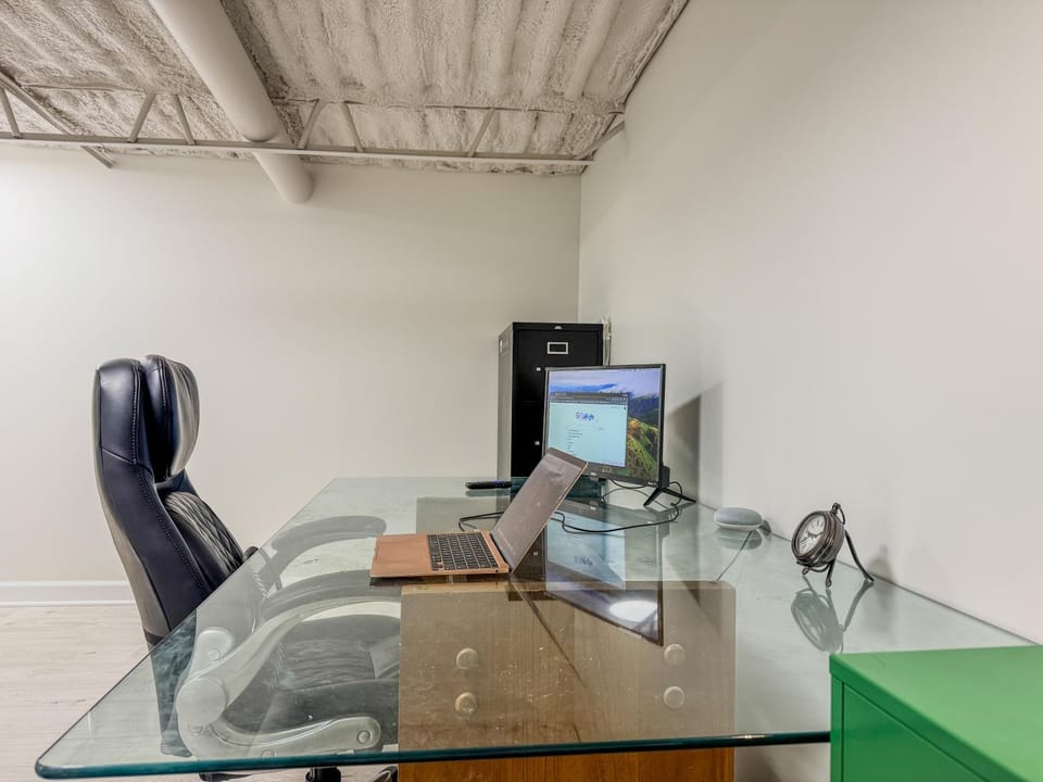 Comfort West Urban Chicago loft house Apartment in Chicago