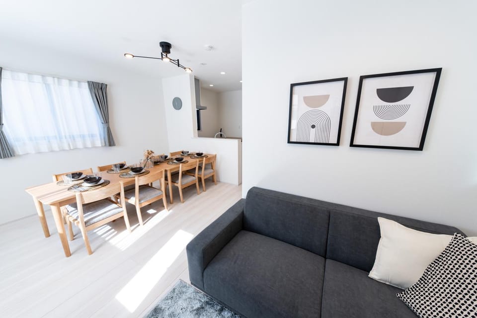 Living room, Seating area, Dining area