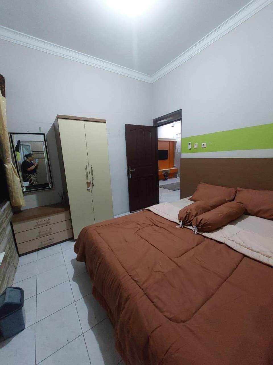 TV and multimedia, Bedroom