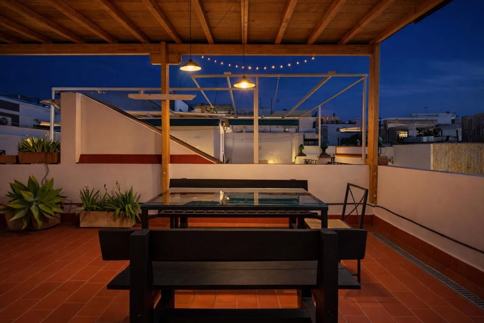 Night, View (from property/room), Balcony/Terrace, Dining area