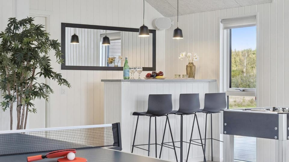 Lounge or bar