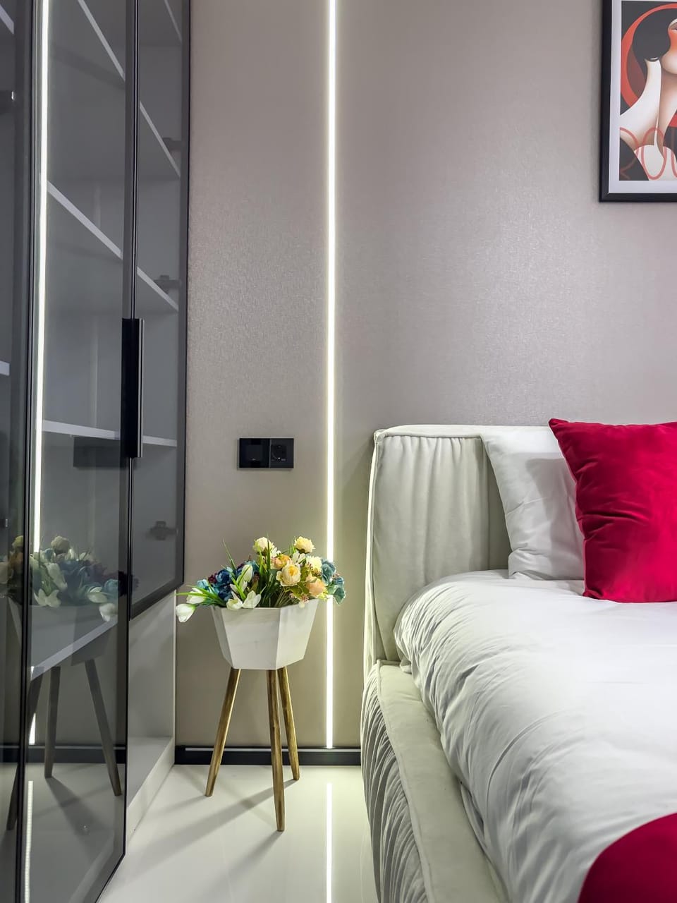 Bed, Bedroom