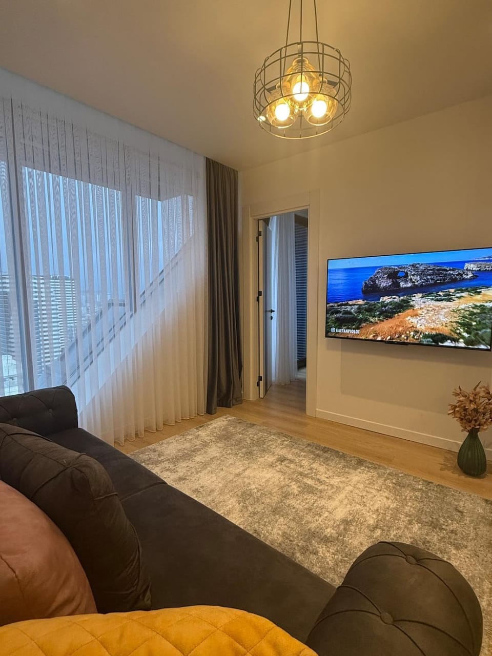 2 rooms, Sea home beautiful Apartment in Batumi