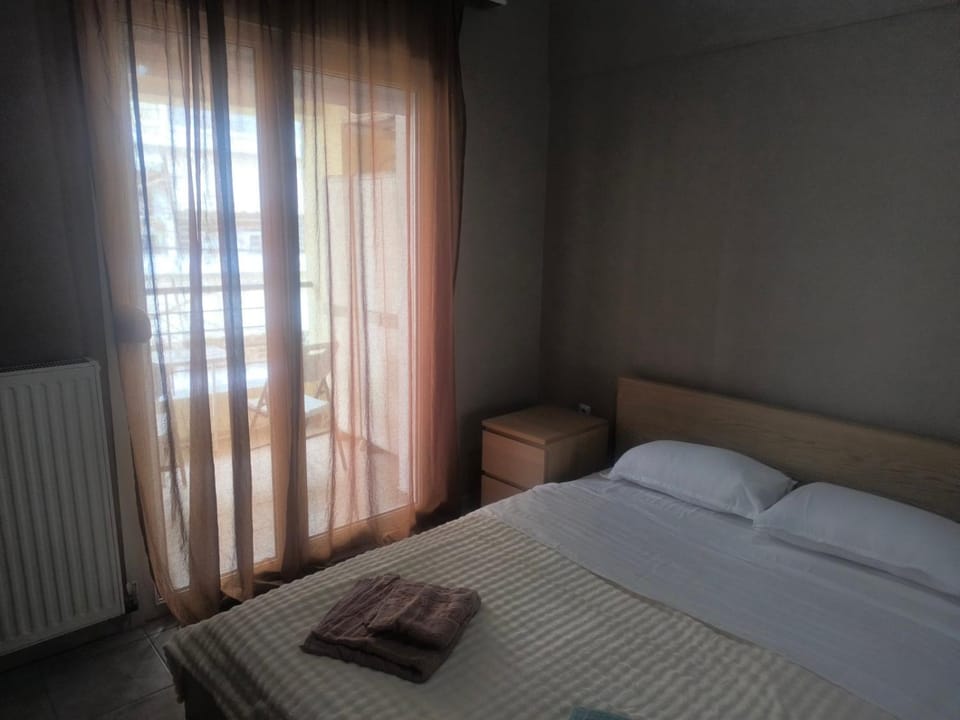PEREA Luxury aprt with balcony and Free Save Parking with Remote Control Apartment in Decentralized Administration of Macedonia and Thrace