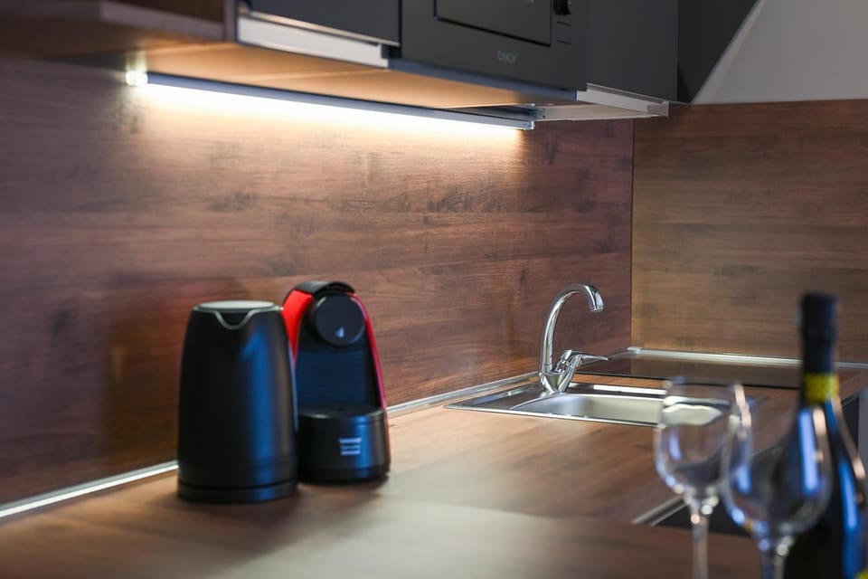 Coffee/tea facilities, Kitchen or kitchenette