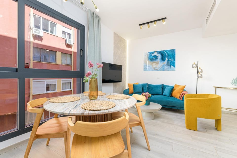 Communal lounge/ TV room, Living room