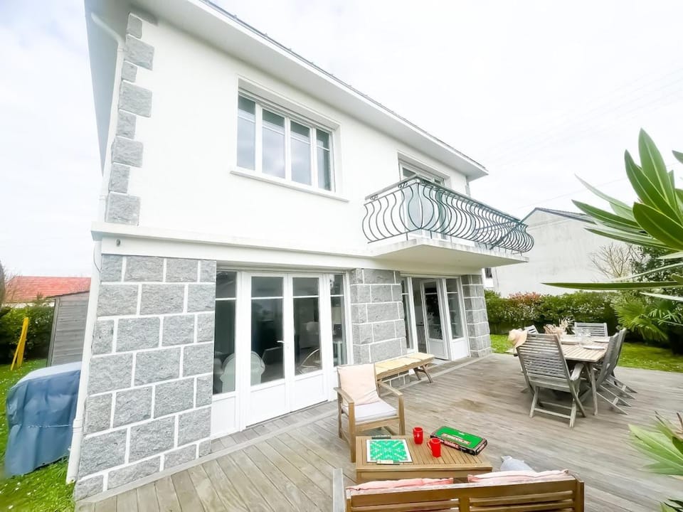 Maison familiale avec Jardin à 700 m de la plage House in Le Pouliguen