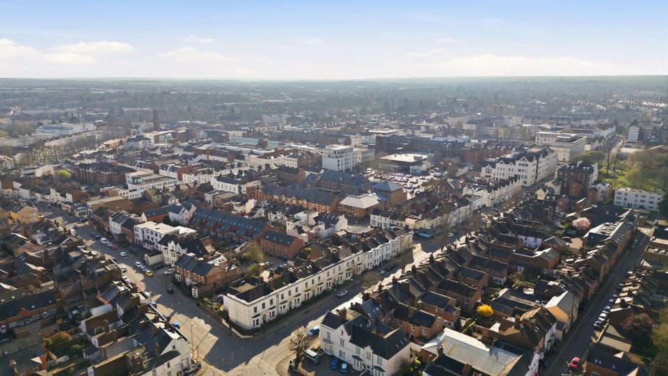 Property building, Day, Neighbourhood, Bird's eye view, City view, Street view, Location