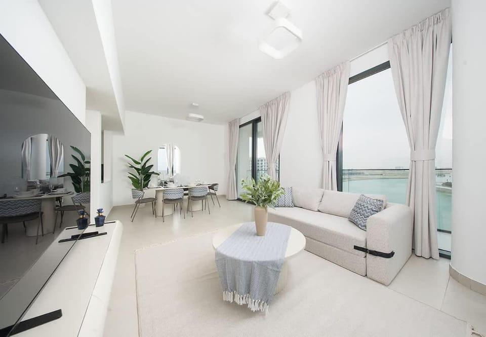 Stunning 2BR Sea View in Blue Bay Walk Apartment in Sharjah