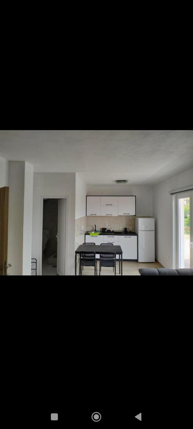 Apartmani 2 Apartment in Montenegro
