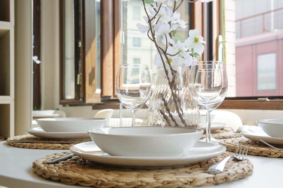 Decorative detail, Dining area